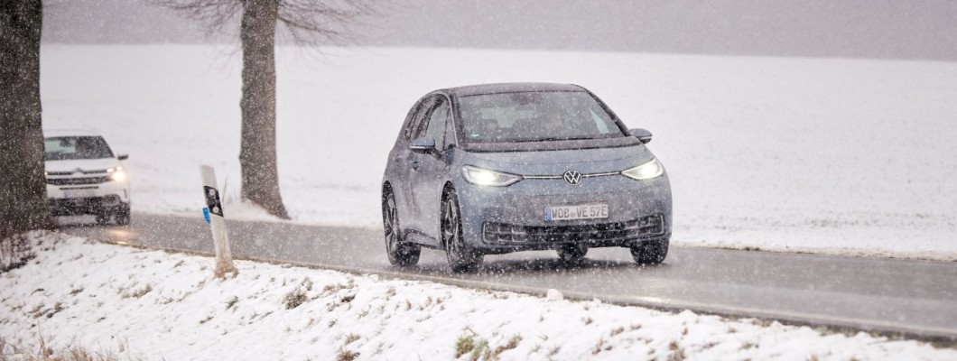 „Continental“ padangų ekspertai pataria: kaip prailginti padangų naudojimo laiką ir sutaupyti degalų