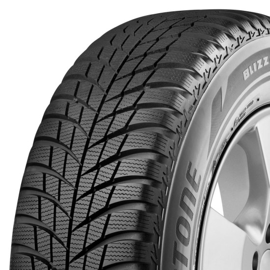 225/40R18 92V Bridgestone Blizzak LM-001